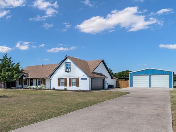 6560 Meadow Ridge Circle, Nevada, TX 75173