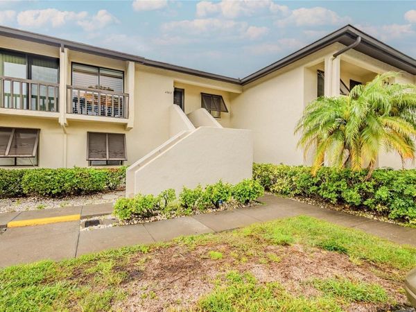 4582 LONGWATER CHASE E, Unit 62, SARASOTA, FL 34235