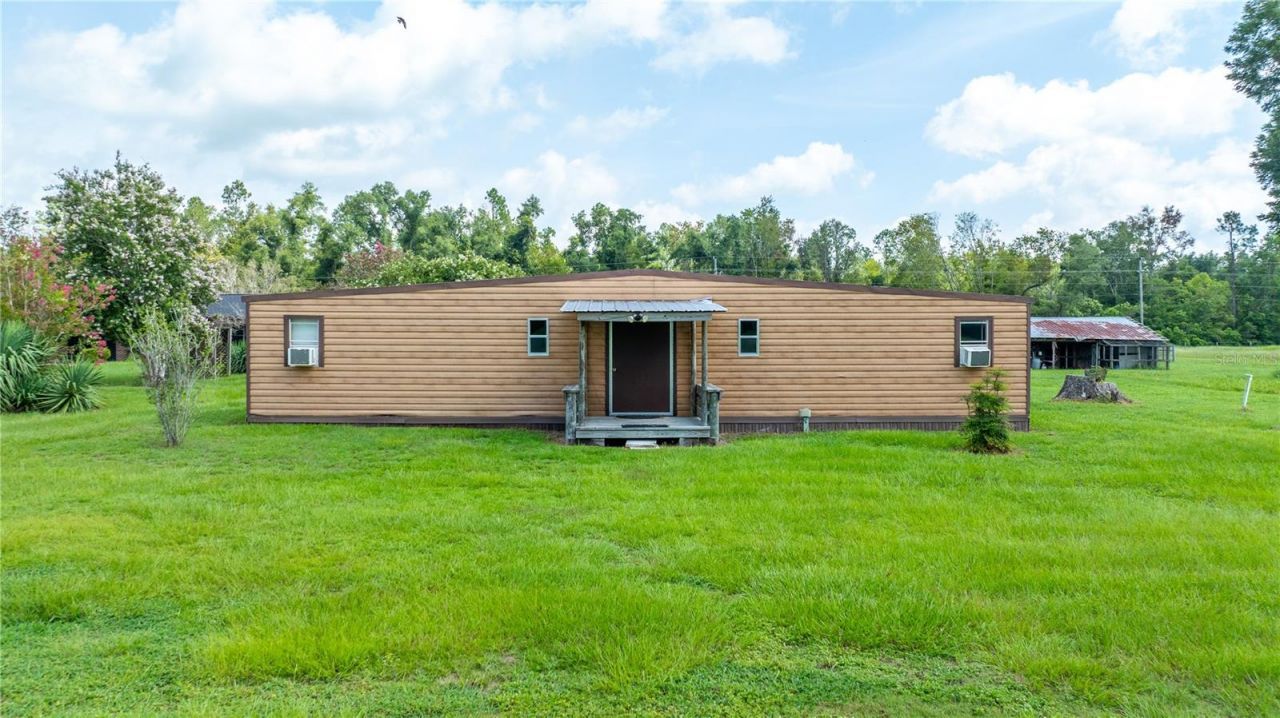 19520 168th Street , Live Oak, FL 32060 Photo