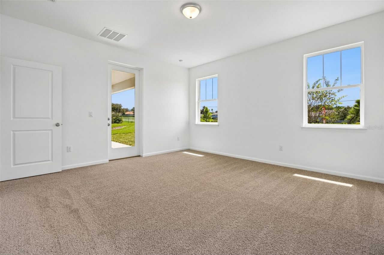 3780 Watercliff Circle, Grand Island, FL 32735 Photo