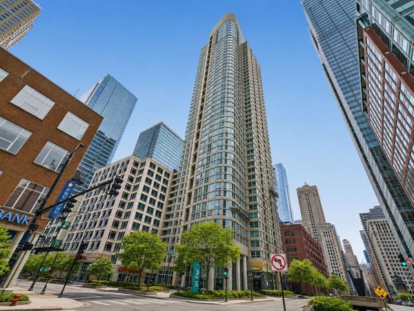 345 N LaSalle Street , Unit 1109, Chicago, IL 60654
