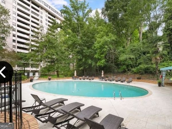 3530 Piedmont Road NE, Unit M1, Atlanta, GA 30305