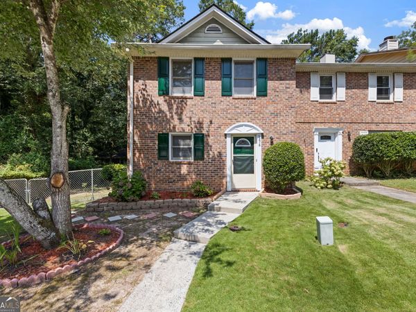 5278 Oakridge Drive, Stone Mountain, GA 30083