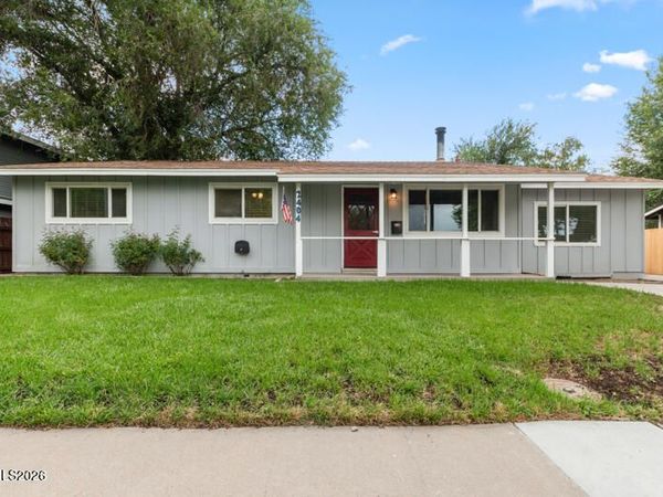 2404 Michael Drive, Carson City, NV 89703