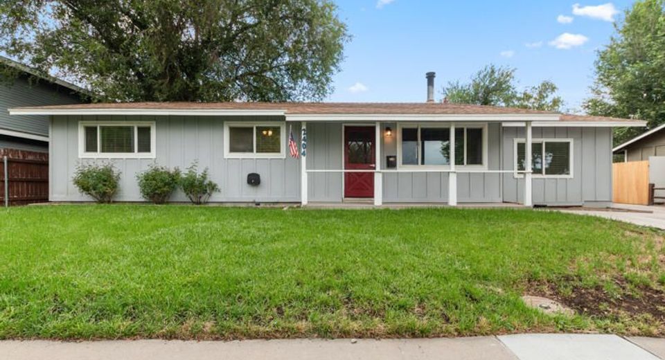 2404 Michael Drive, Carson City, NV 89703 Photo