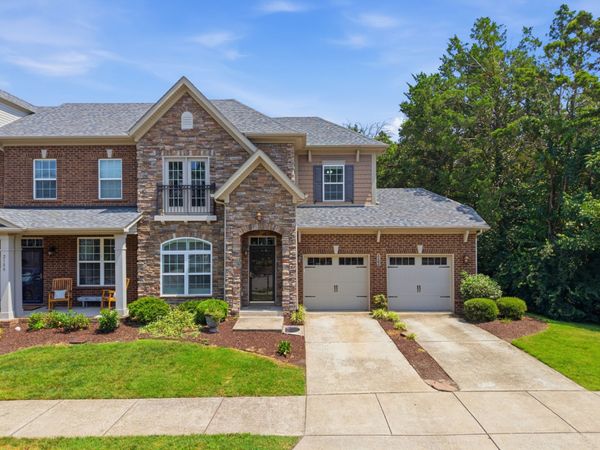 2106 Traemoor Village Ct , Nashville, TN 37209