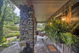 463 Ridge Road  photo 4