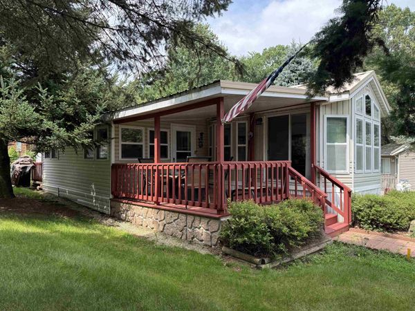 3rd Hole Drive, Unit 6, Wisconsin Dells, WI 53965