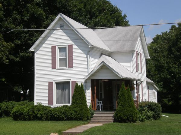 252 Marshall Street, Coldwater, MI 49036