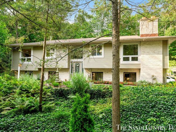 17445 W Spring Lake Road, Spring Lake, MI 49456