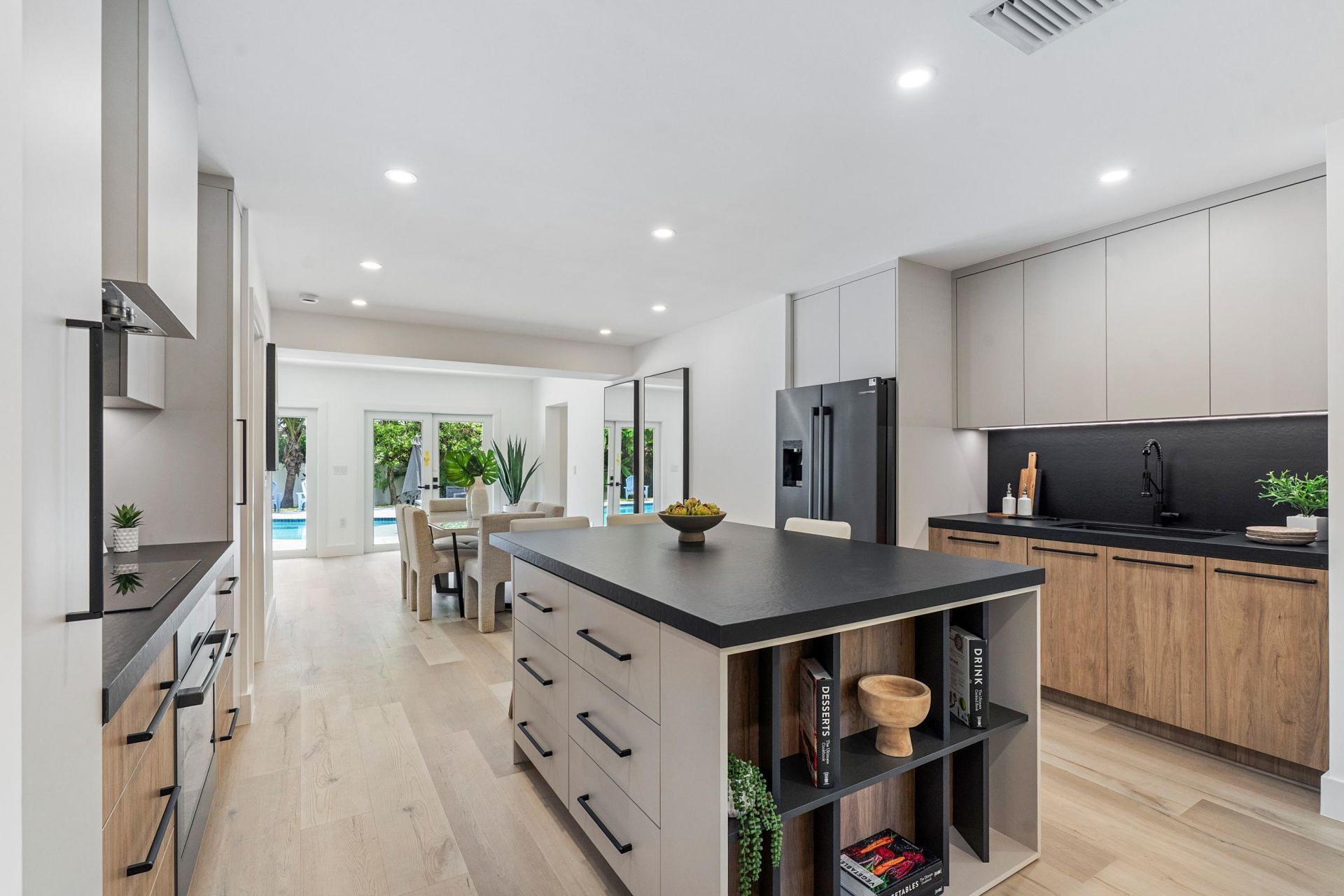 1619 NE 2nd Avenue, Delray Beach, FL 33444 Photo