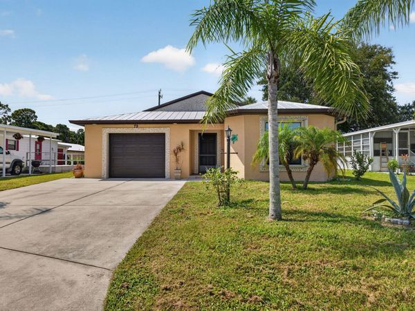 79 FLORES DEL NORTE, Fort Pierce, FL 34951
