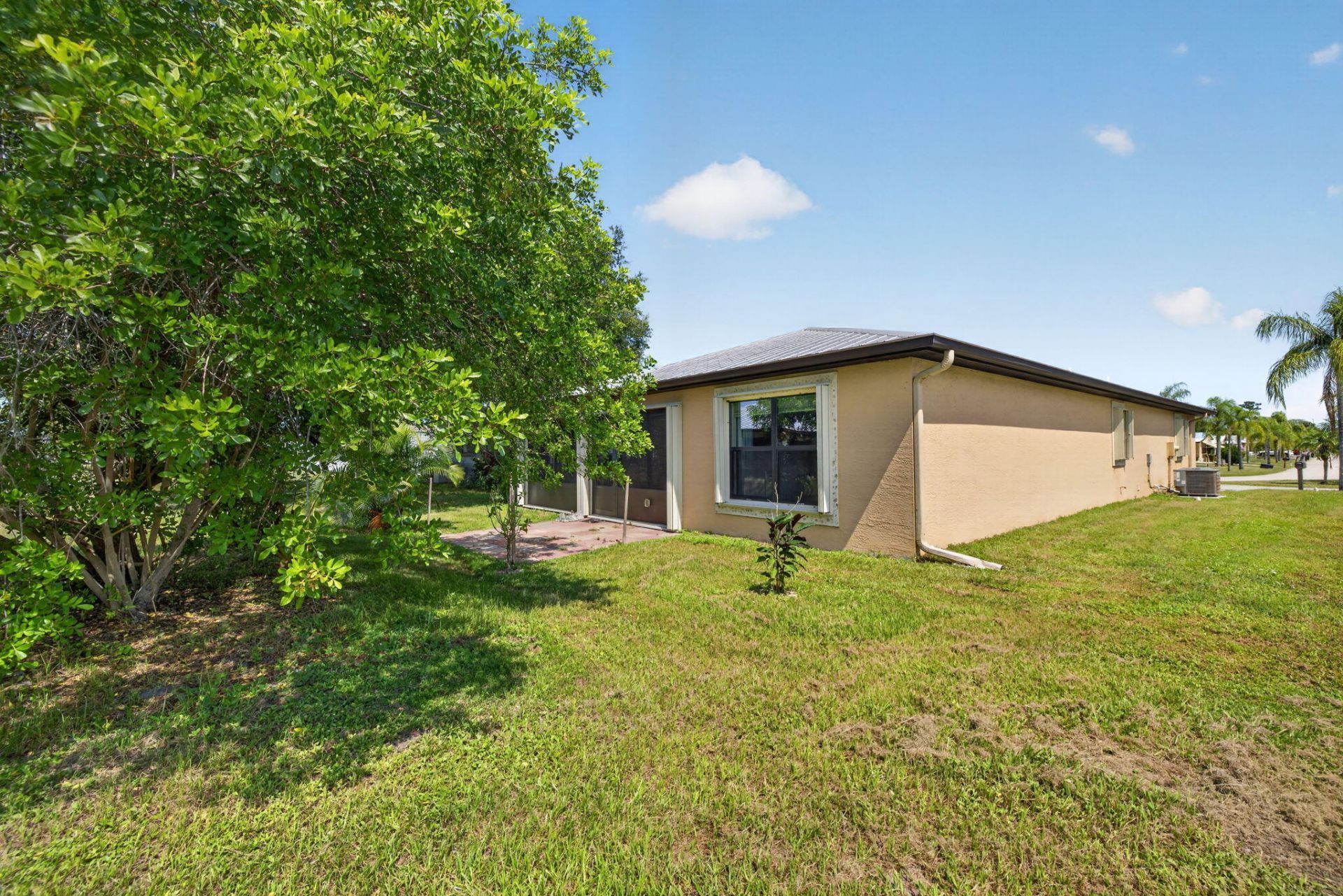 79 Flores Del Norte, Fort Pierce, FL 34951 Photo