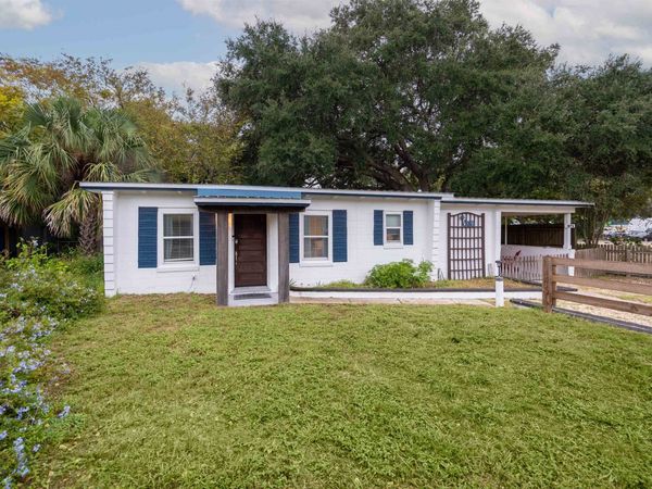 1075 Anastasia Blvd, St Augustine, FL 32080