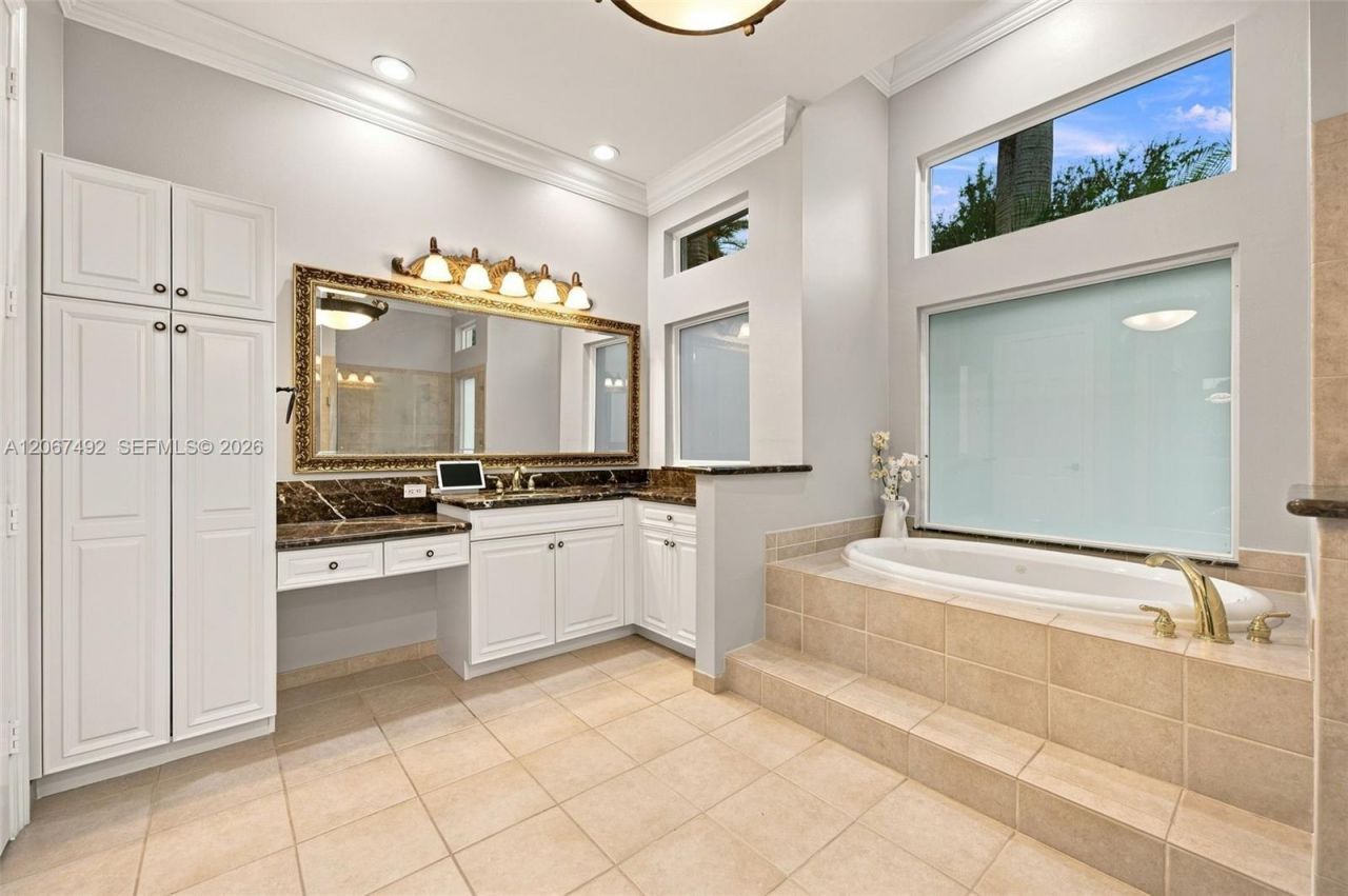 3829 Gulfstream Way, Davie, FL 33328 Photo
