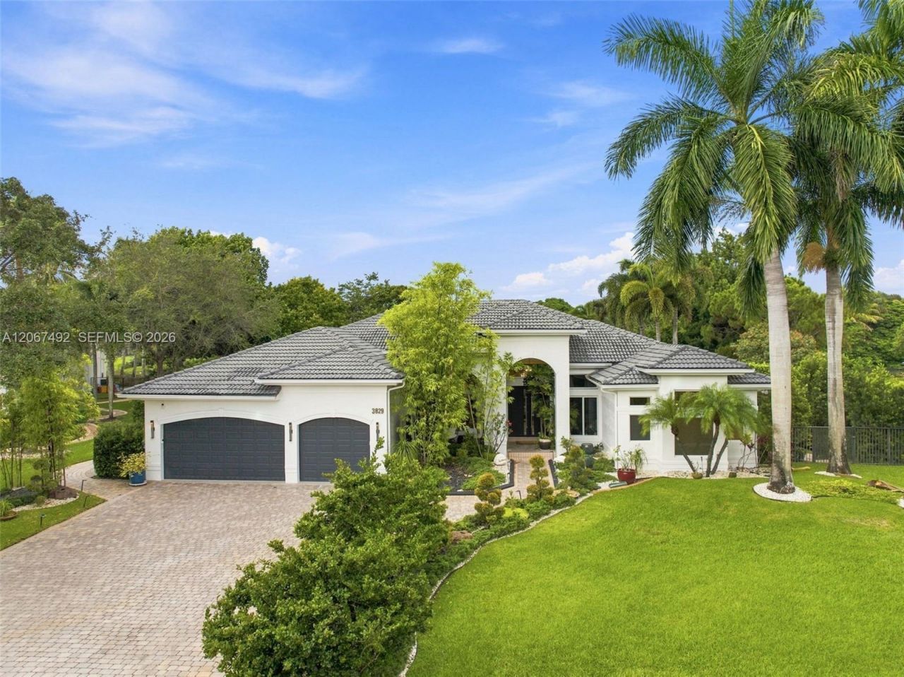 3829 Gulfstream Way, Davie, FL 33328 Photo