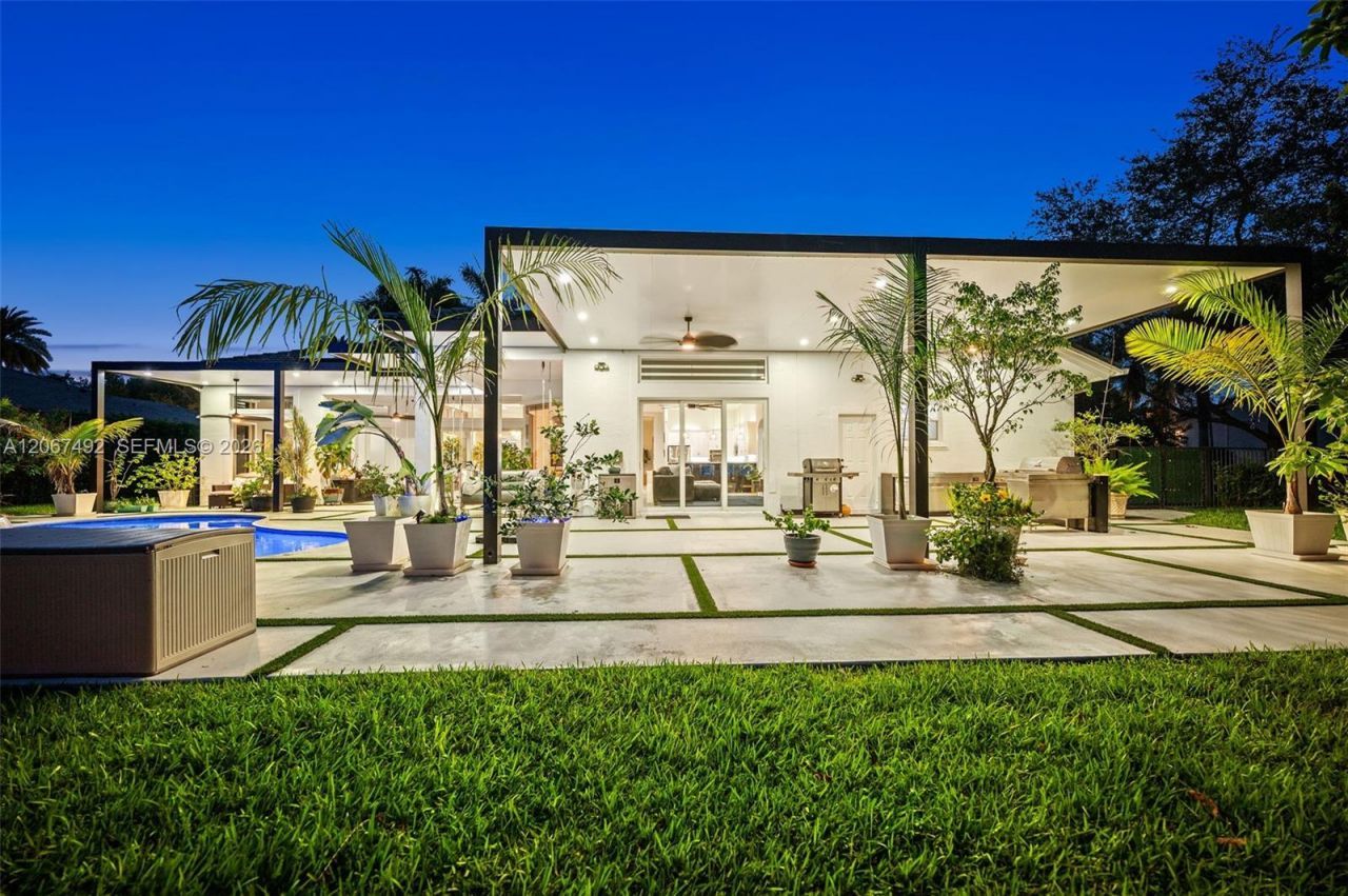 3829 Gulfstream Way, Davie, FL 33328 Photo