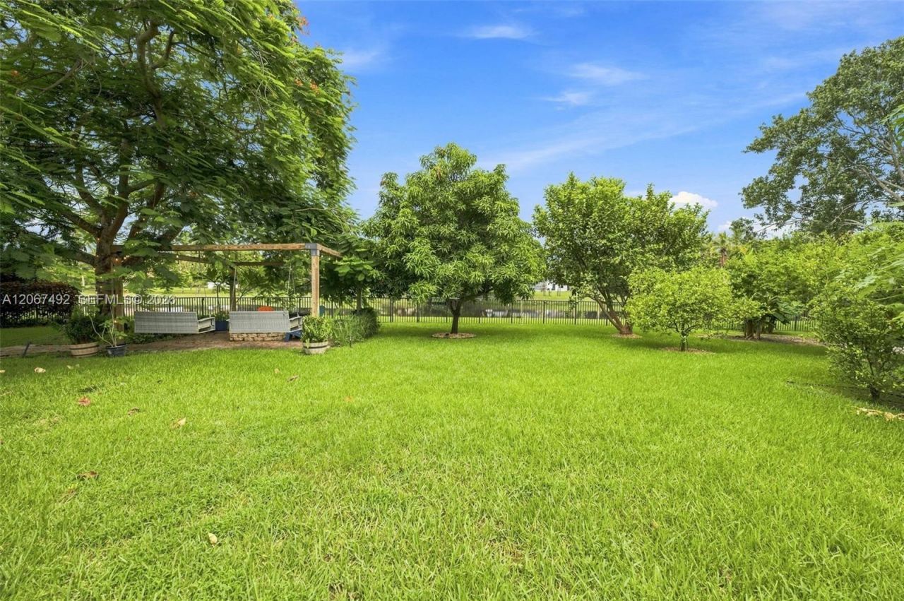 3829 Gulfstream Way, Davie, FL 33328 Photo