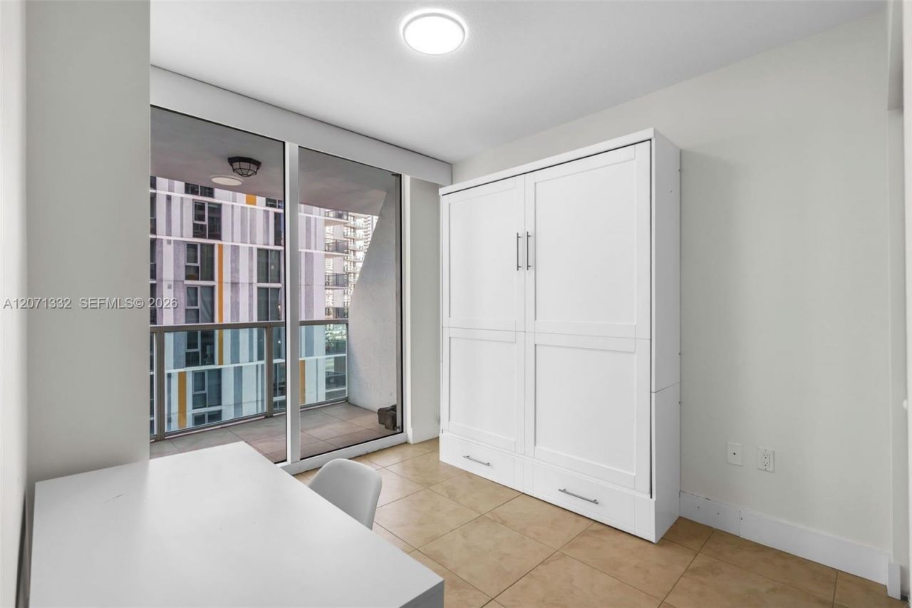 41 SE 5th St, Unit 908, Miami, FL 33131 Photo