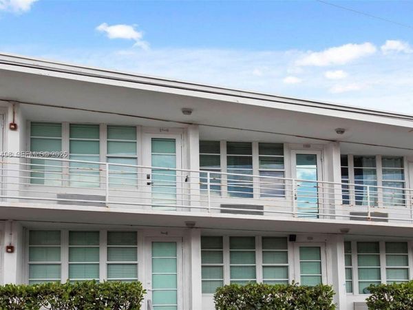 300 74th St , Unit 15, Miami Beach, FL 33141