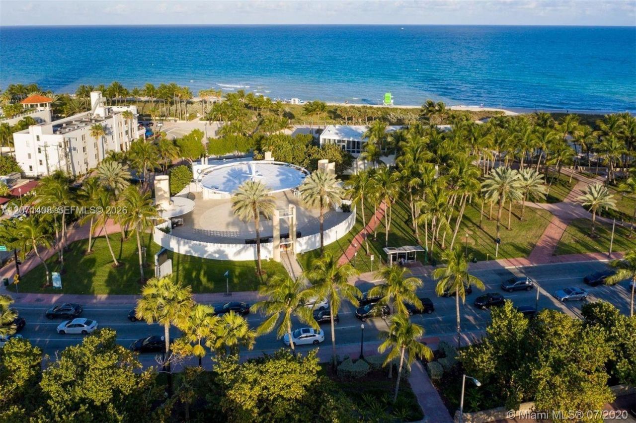 300 74th St , Unit 15, Miami Beach, FL 33141 Photo