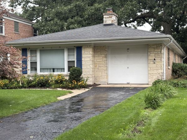 22 GALE Avenue , River Forest, IL 60305