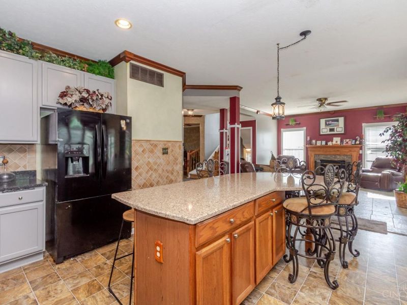 6155 Old Stone Court, Fairfield Township, OH 45011 Photo 11
