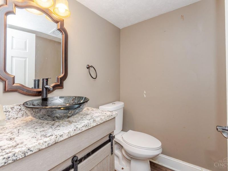 6155 Old Stone Court, Fairfield Township, OH 45011 Photo 13