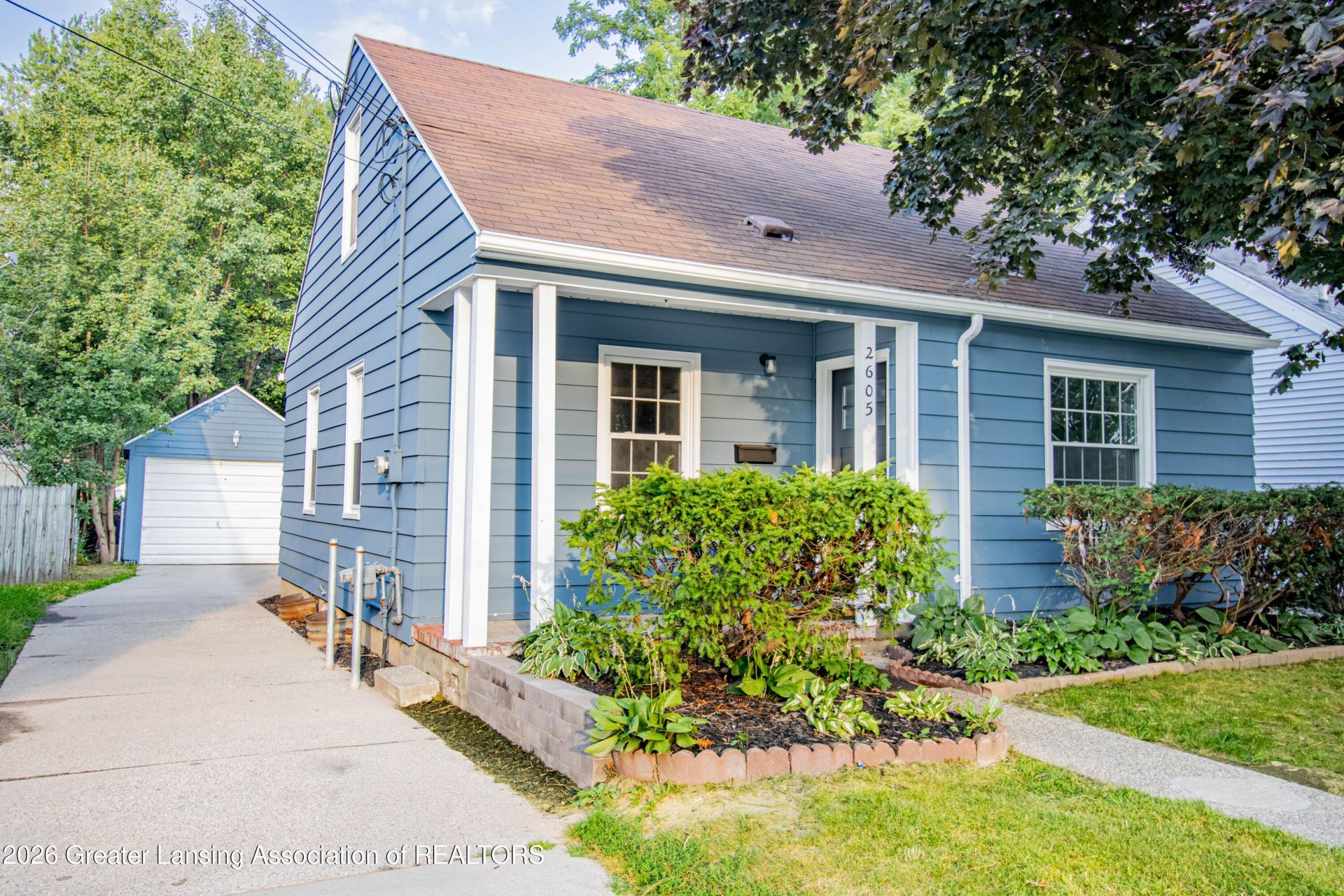 2605 Forest Avenue, Lansing, MI 48910 Main Photo