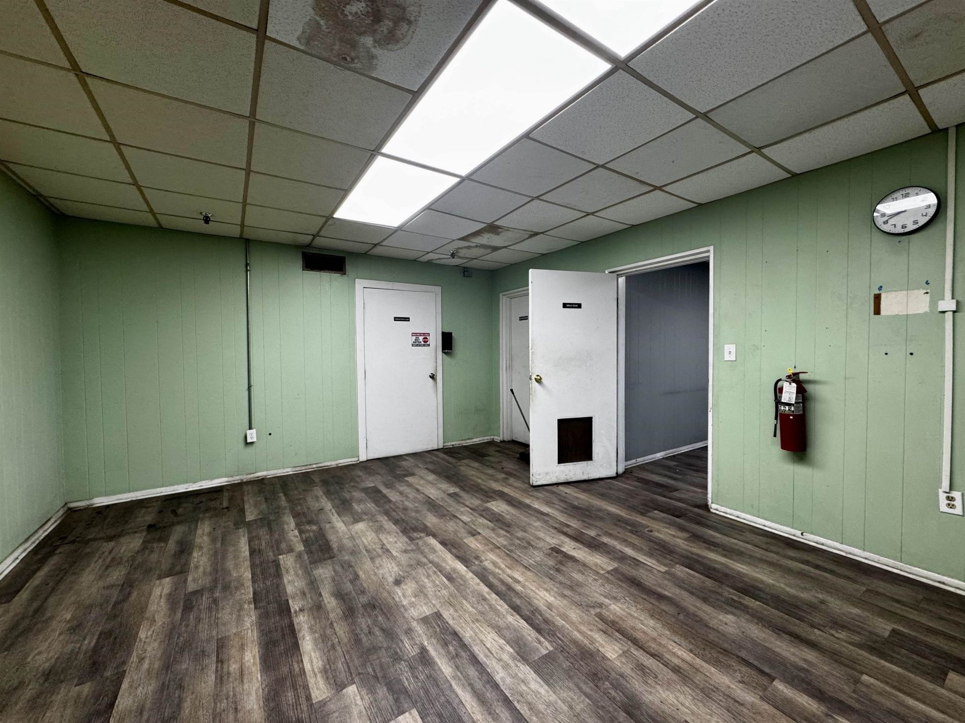 253 Hampton Ave. Photo 19