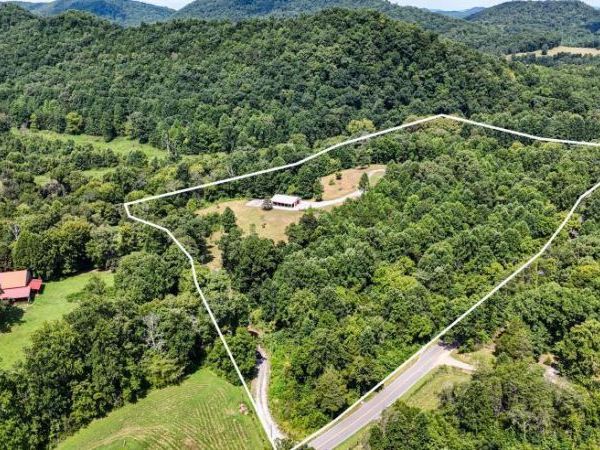 811 Belltown Road, Tellico Plains, TN 37385
