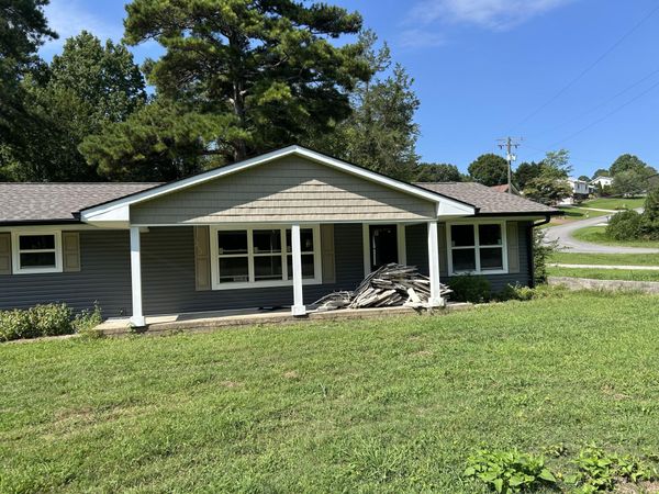 1610 Johnson Road, Chickamauga, GA 30707