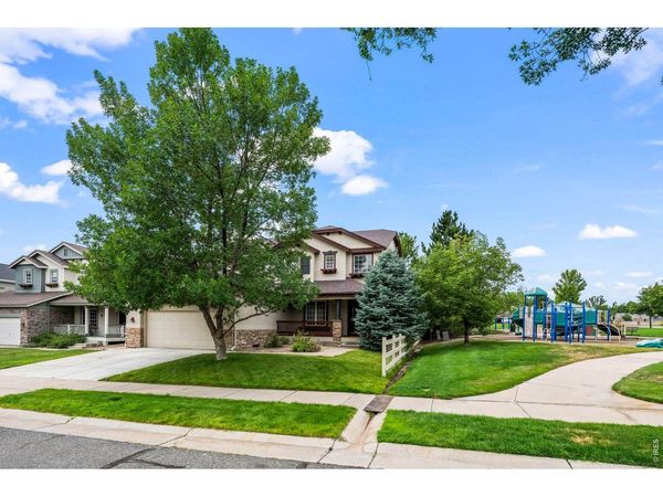 718 Mathews Cir, Erie, CO 80516