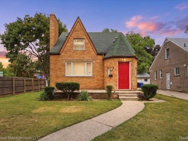 15162 Faust Avenue, Detroit, Mi 48223