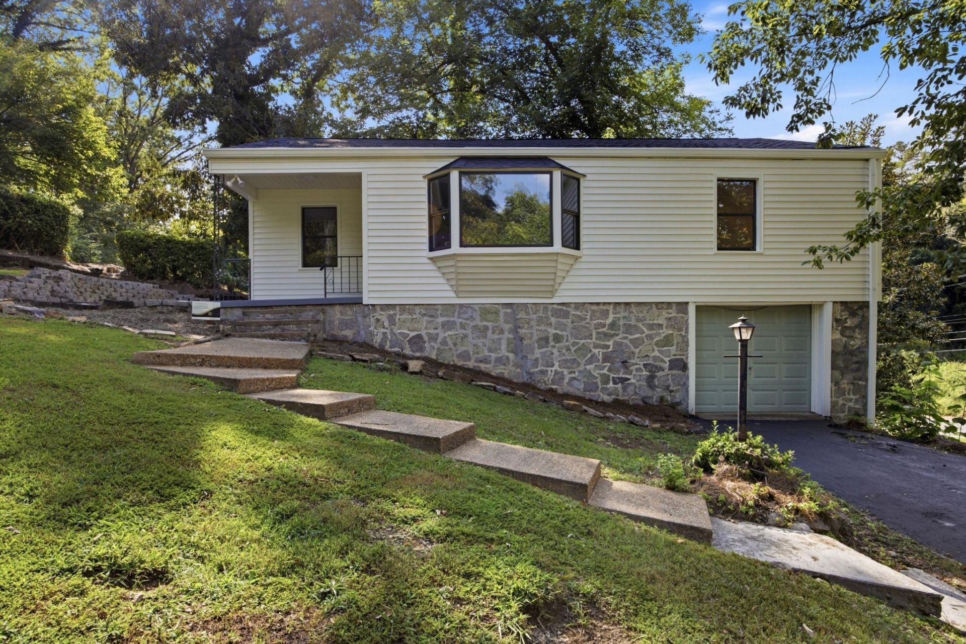 1 Battery Drive, Rossville, GA 30741 Main Photo