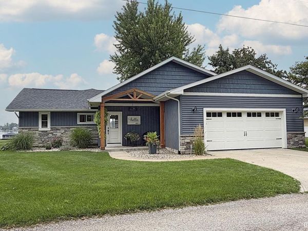 11195 W 805 N, Shipshewana, IN 46565