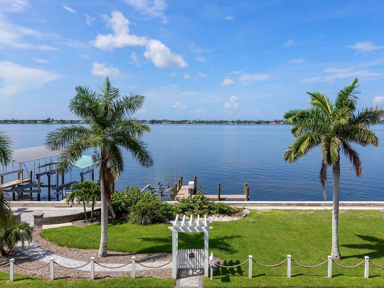 4024 11th Street Court W, Palmetto, FL 34221 Photo