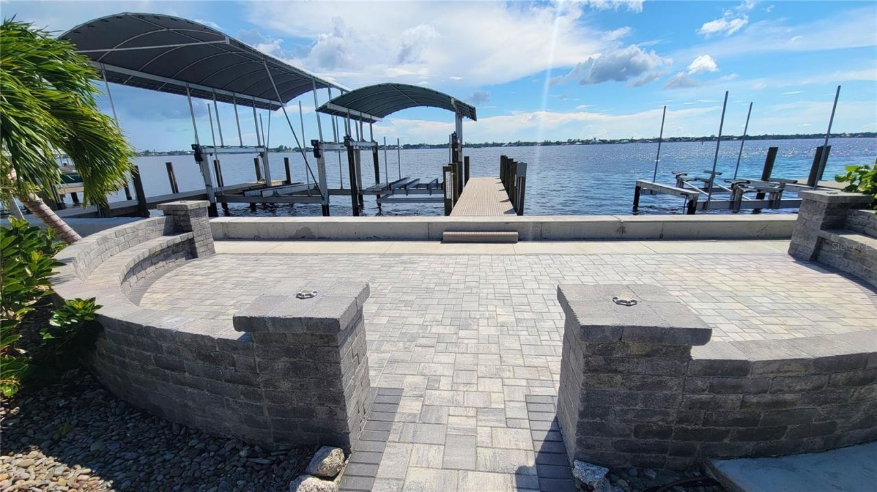 4024 11th Street Court W, Palmetto, FL 34221 Photo