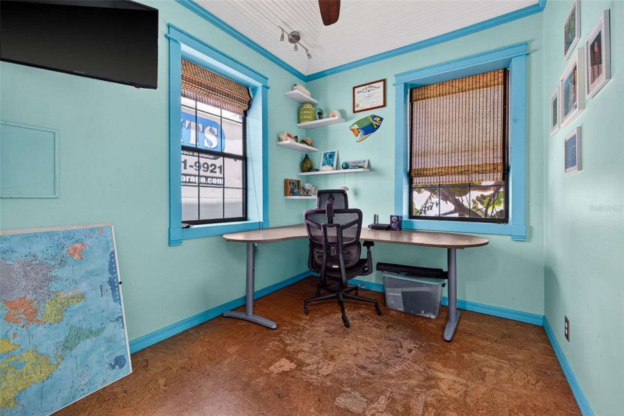736 30th Avenue N, Saint Petersburg, FL 33704 Photo
