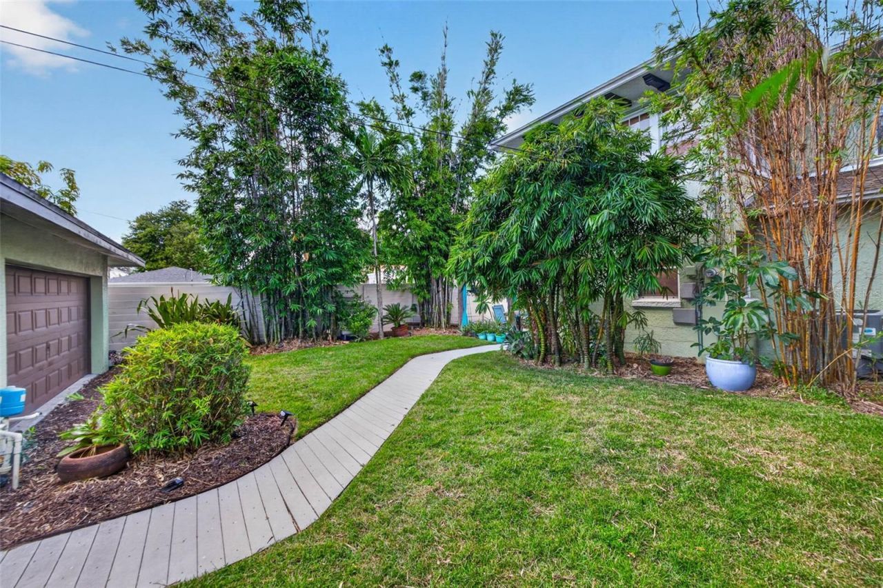 736 30th Avenue N, Saint Petersburg, FL 33704 Photo