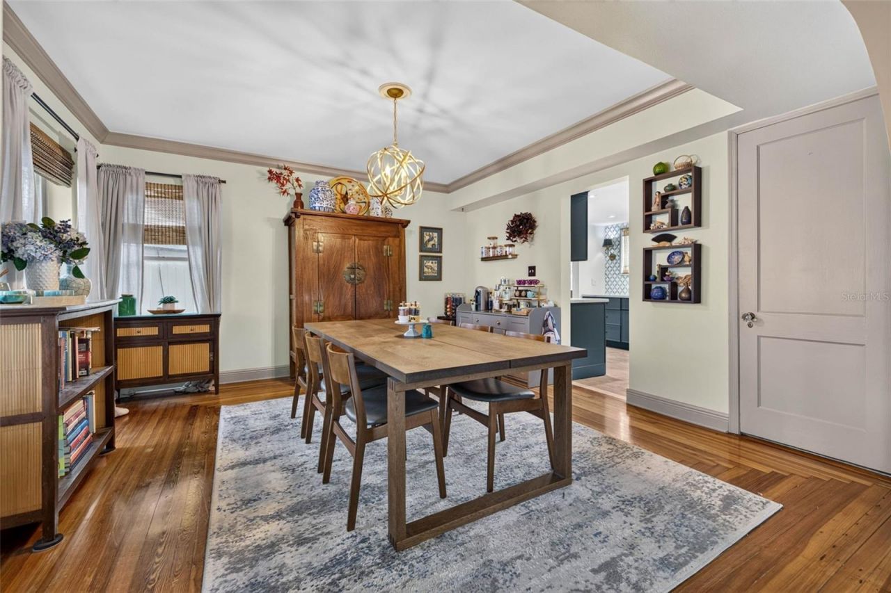 736 30th Avenue N, Saint Petersburg, FL 33704 Photo