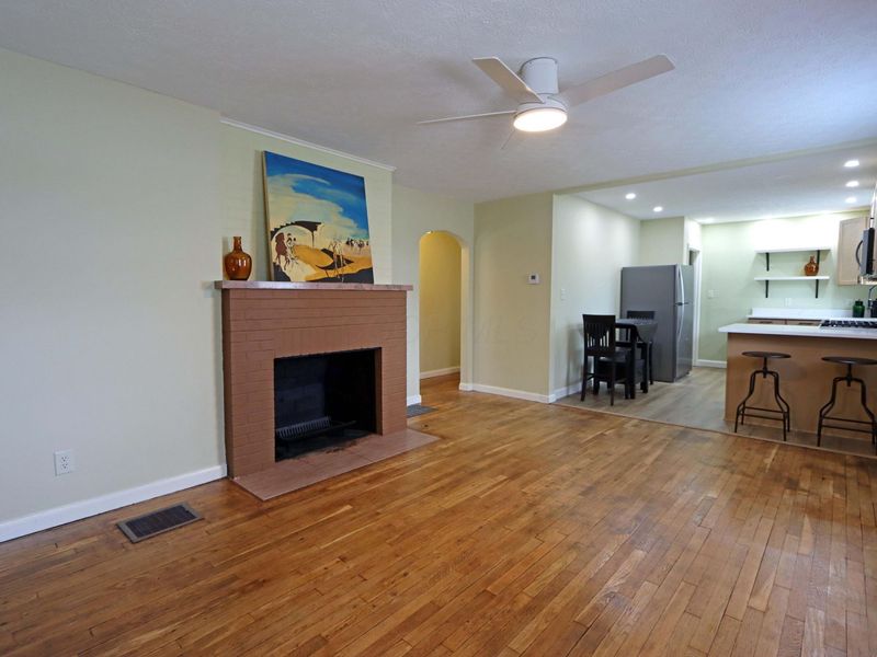 769 Chestershire Road , Columbus, OH 43204 Photo 8