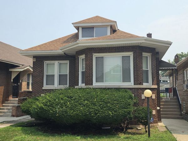 8239 S Carpenter Street, Chicago, IL 60620