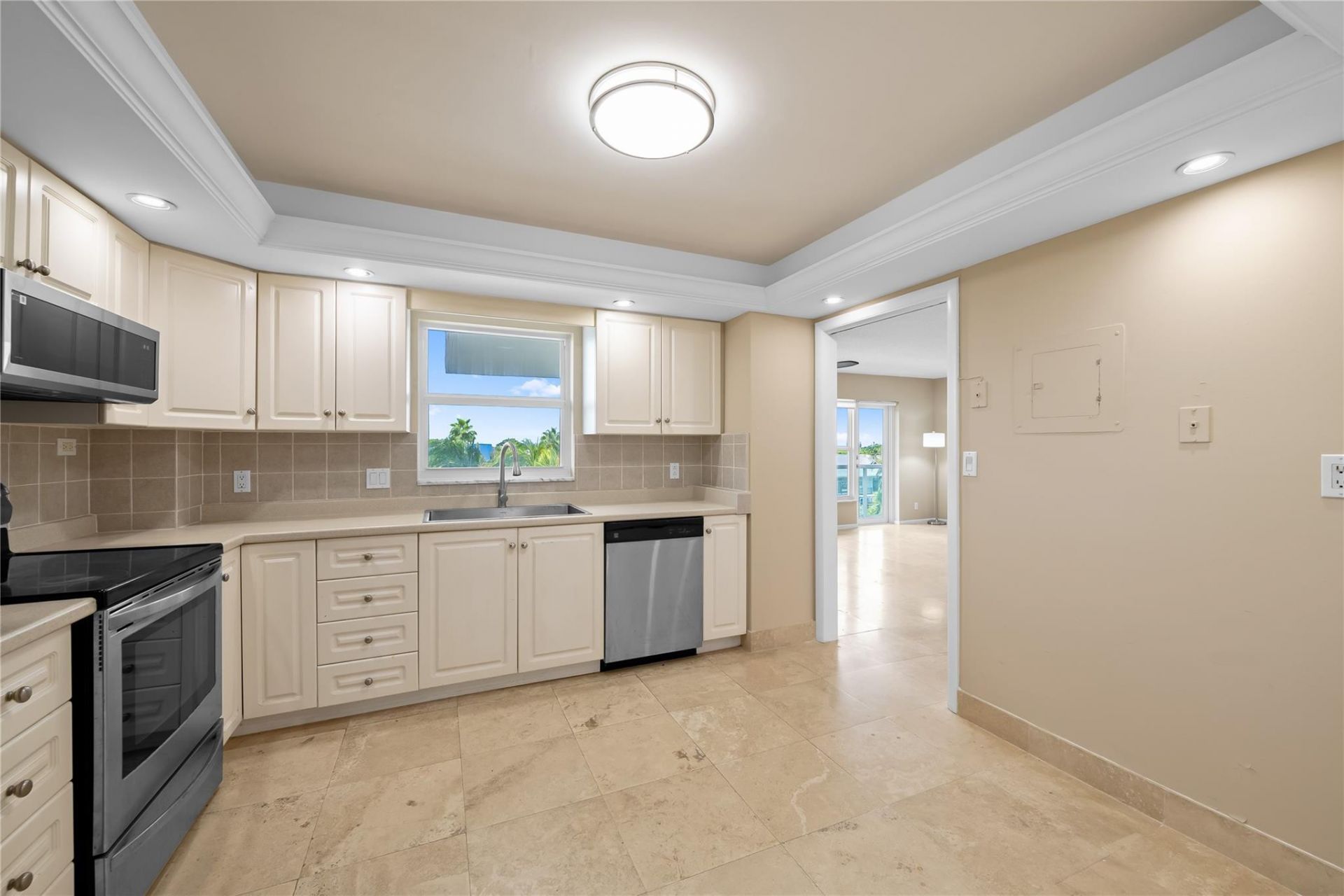 3900 Galt Ocean Drive, Unit 309, Fort Lauderdale, FL 33308 Photo