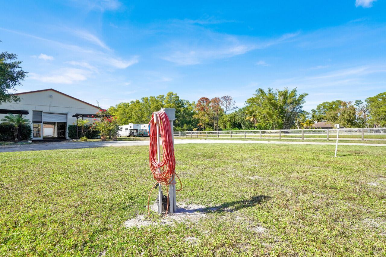 11231 Ira Lane, Lake Worth, FL 33449 Photo