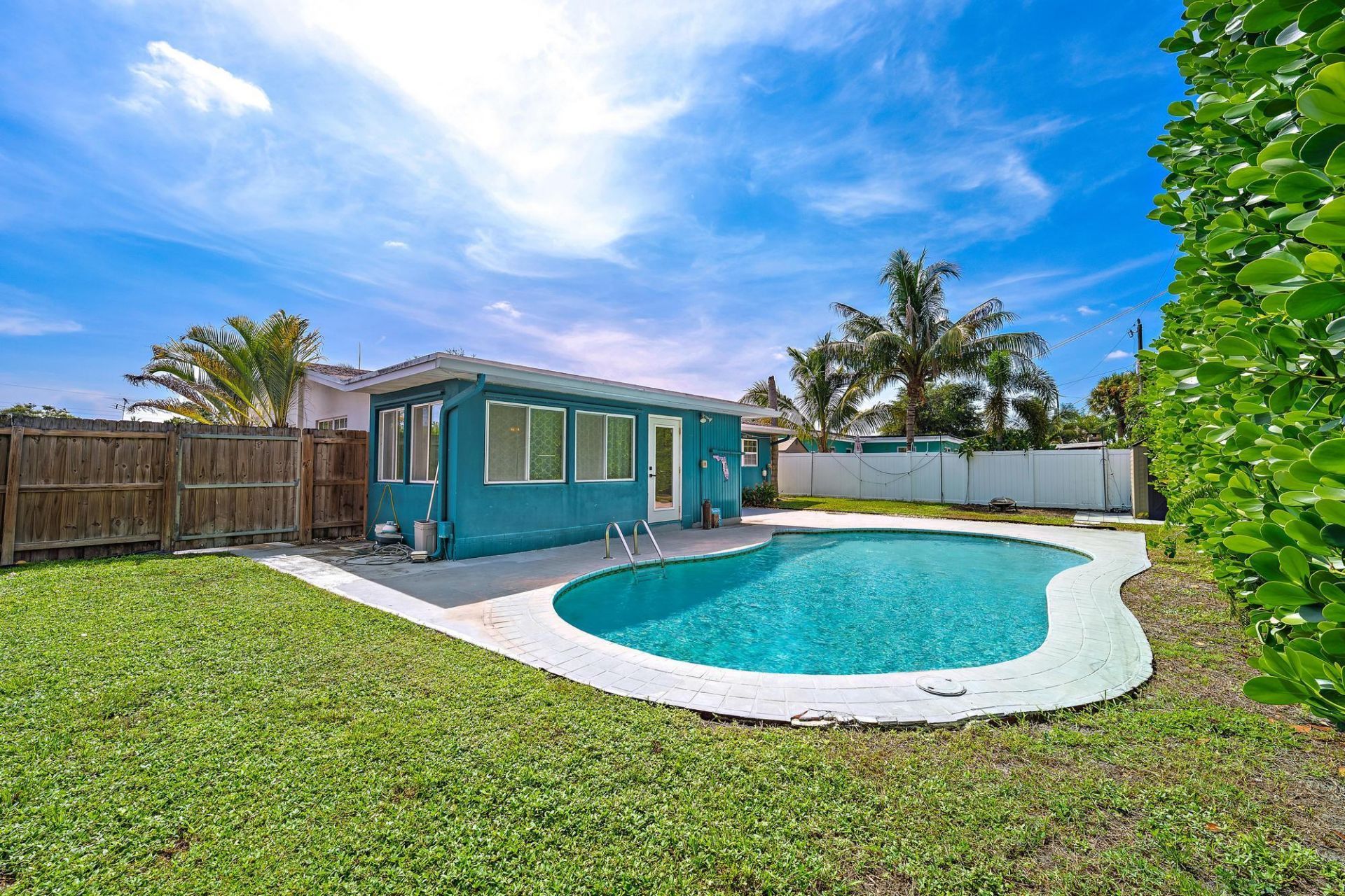 511 Ivy Avenue, Palm Beach Gardens, FL 33410 Photo