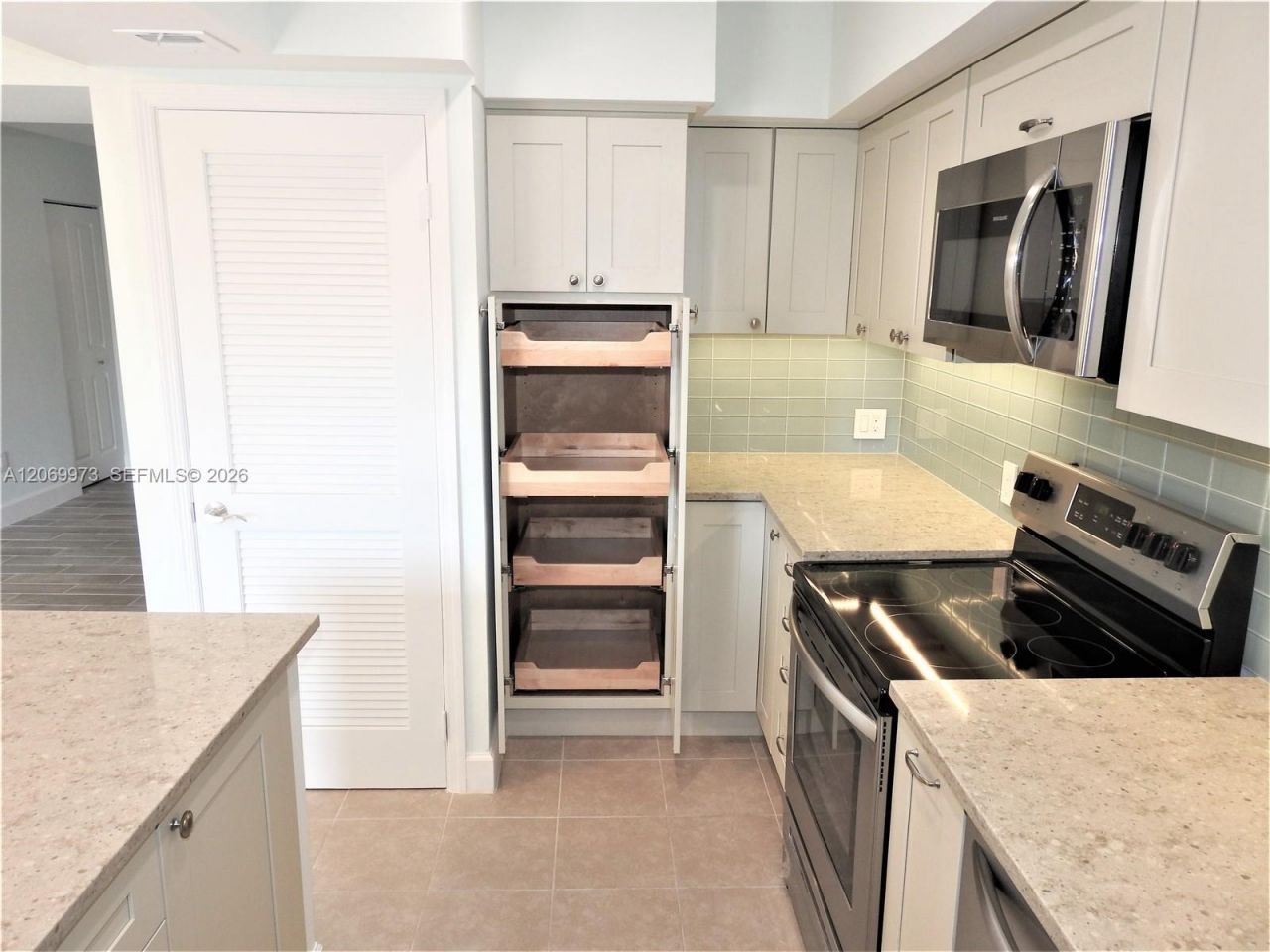 8401 SW 107th Ave, Unit 211E, Miami, FL 33173 Photo
