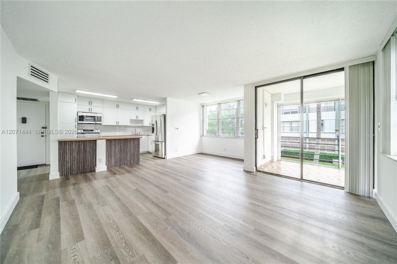 2781 Taft St, Unit 204, Hollywood, FL 33020 Photo