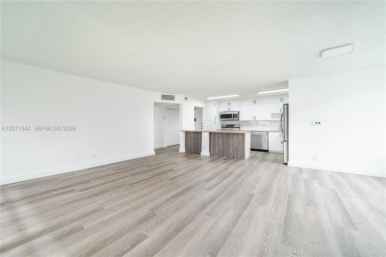 2781 Taft St, Unit 204, Hollywood, FL 33020 Photo
