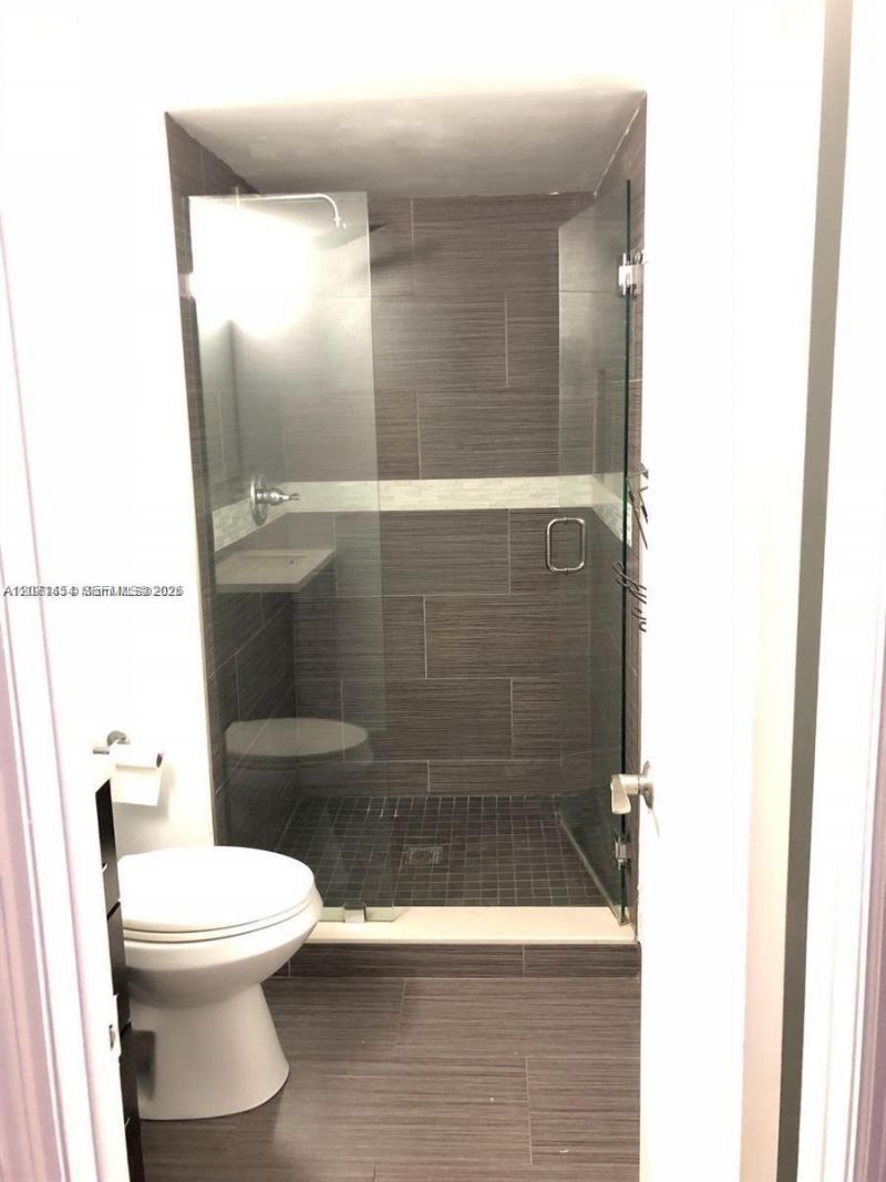 8670 NW 6th Ln , Unit 4-208, Miami, FL 33126 Photo